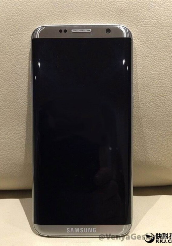 Samsung Galaxy S8: новая дата анонса и «живое» фото
