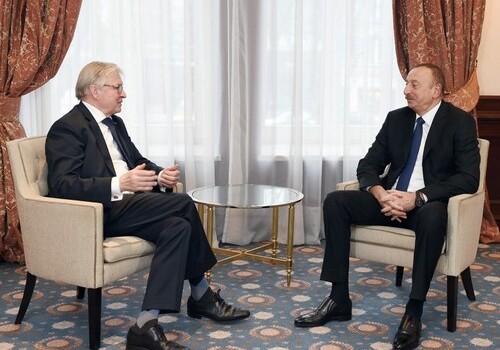 Президент Азербайджана встретился в Брюсселе с экс-президентом ПАСЕ