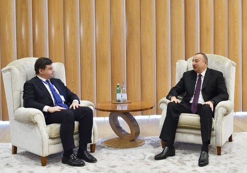 Президент Азербайджана встретился с министром экономического развития Италии