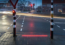 В Нидерландах тестируют светофор для любителей смартфонов (Видео)