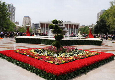 Баку входит в Топ-10 городов, популярных для отдыха россиян с детьми на майские праздники