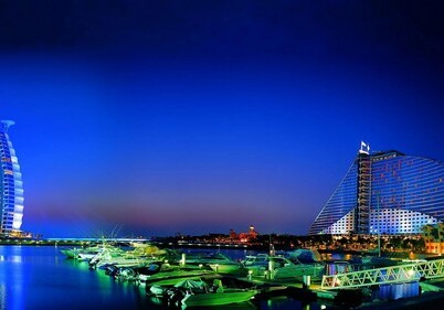 Новая акция AZAL: Баку-Дубай-Баку всего за 199 евро