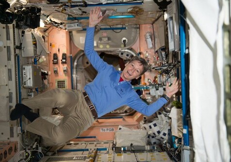 Американка побила мировой рекорд по длительности пребывания в космосе (Фото)