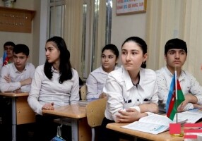 В Азербайджане за последние 7 лет число выпускников школ сократилось на 11% - Отчет