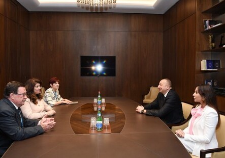 Президент Ильхам Алиев встретился с вице-президентом Болгарии (Фото)