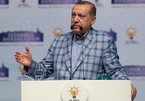 Эрдоган назвал «серьезной ошибкой» желание США передать вооружение курдам для борьбы с ИГ
