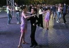 На Бакинском бульваре будут проходить танцы на открытом воздухе