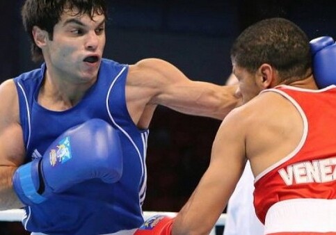 В Баку чемпион мира по боксу избил девушку (Обновлено)