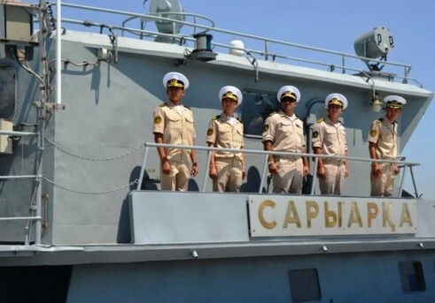 Корабли ВМС Казахстана прибыли в Азербайджан для участия в конкурсе «Кубок моря - 2017» (Фото)