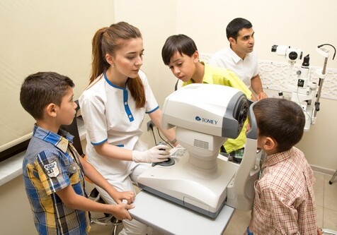 Фонд Гейдара Алиева организовал офтальмологическое обследование воспитанников детдомов (Фото)