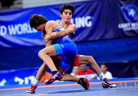 Азербайджанская спортсменка завоевала «золото» чемпионата мира по борьбе (Фото)