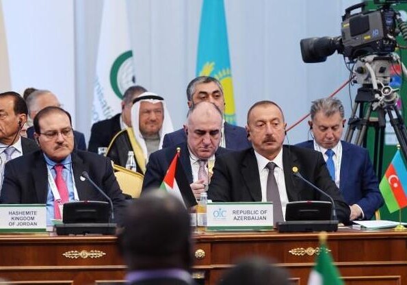 Ильхам Алиев: «Азербайджан всегда поддерживает мусульманские страны в международных организациях»