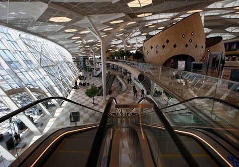 Пассажиропоток Международного аэропорта Гейдар Алиев приближается к рекордному показателю