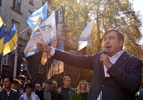 Саакашвили на митинге в Киеве призвал продолжать протест у здания Верховной Рады