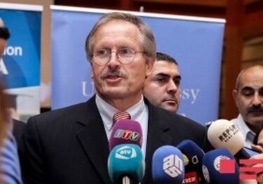 «Проект БТК является важным шагом с точки зрения установления коммерческих и торговых связей в Евразии» - Посол США