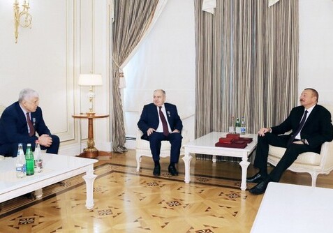 Ильхам Алиев принял Ильяса Умаханова и Хизри Шихсаидова (Фото)
