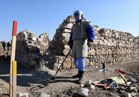 В Хызы обнаружена 121 единица невзорвавшихся боеприпасов