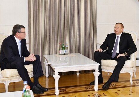 Президент Азербайджана принял делегацию компании CISCO