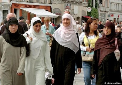 Число мусульман в Европе в течение 30 лет резко возрастет – Исследование
