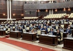 Парламент Азербайджана принял госбюджет на 2018 год