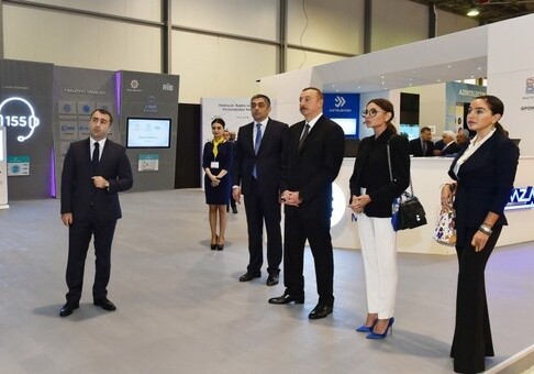 Президент Азербайджана ознакомился с выставкой Bakutel-2017 (Фото)