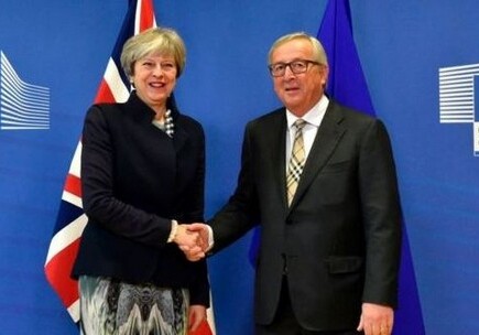 Британия и ЕС достигли компромисса в переговорах по «брекситу»