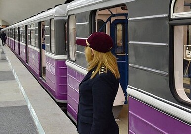 В новогоднюю ночь Бакинское метро будет работать до часу ночи