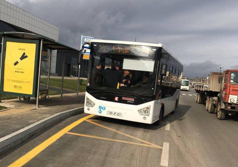 В Баку на одном из маршрутов начали курсировать новые автобусы