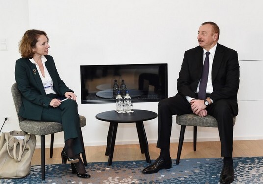 Президент Азербайджана встретился с представителями SUEZ GROUP и Microsoft (Фото)