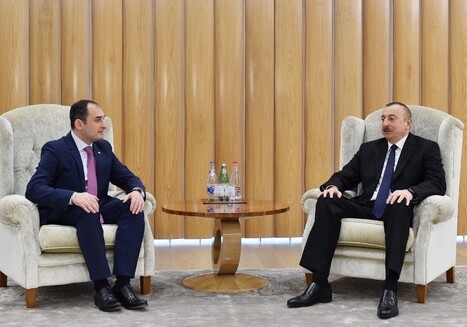 Ильхам Алиев встретился с Дмитрием Кумсишвили