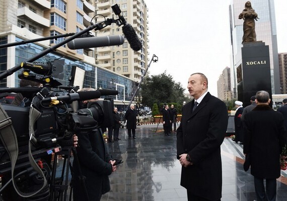 Президент Ильхам Алиев: «Азербайджан должен стать сильнее для того, чтобы Ходжалинская трагедия никогда не повторилась» (Видео-Обновлено)