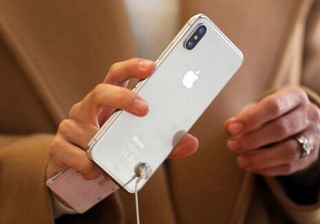 Apple представит самый большой iPhone с двумя сим-картами к концу года