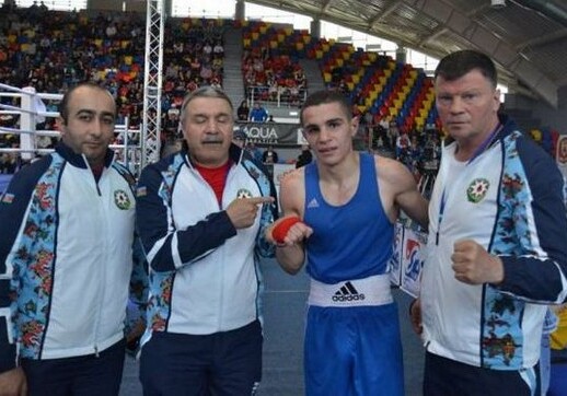 Азербайджанский боксер вышел в финал чемпионата Европы