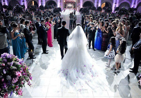 Новая свадебная «традиция» в Азербайджане (Видео)