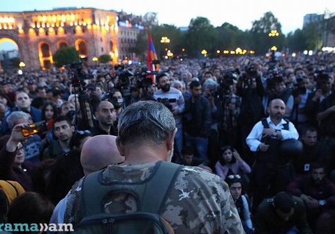 На Площади Республики в Ереване стартовал митинг (Видео)