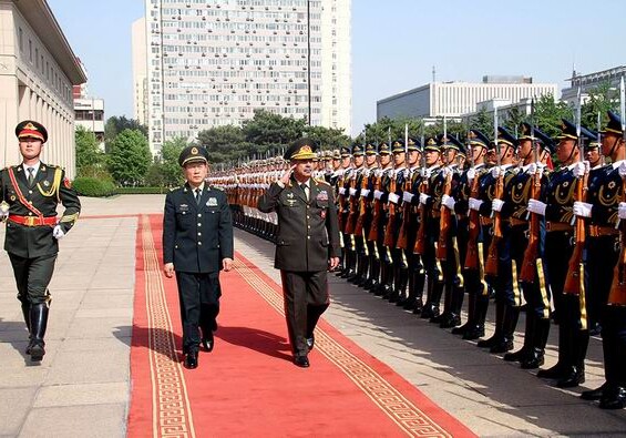 В Пекине состоялась встреча министров обороны Азербайджана и Китая (Фото)