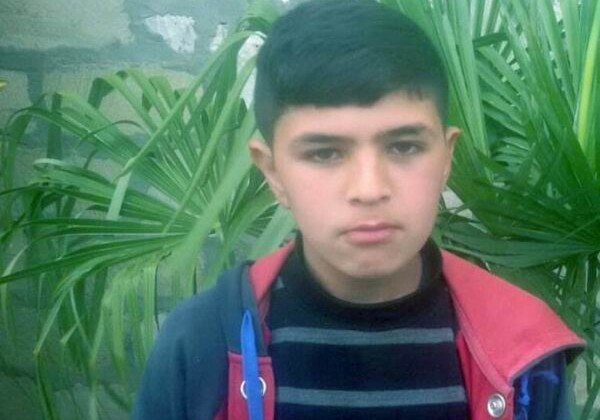 В Азербайджане школьник нашел на дороге 5 тыс. манатов