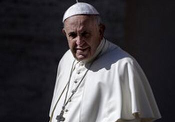 Папа Римский призвал сестер христовых пользоваться соцсетями «трезво»