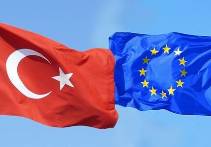 ЕС выделит дополнительно €1,5 млрд Турции для помощи мигрантам