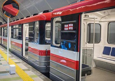 В Тбилиси бастуют машинисты метро 