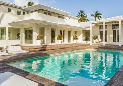 Шакира продает роскошный особняк в Майами-Бич за $12 млн (Фото)