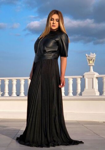 Азербайджанская певица создала собственную линию одежды (Фото)