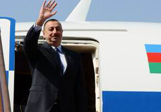 Президент Ильхам Алиев отправился во Францию