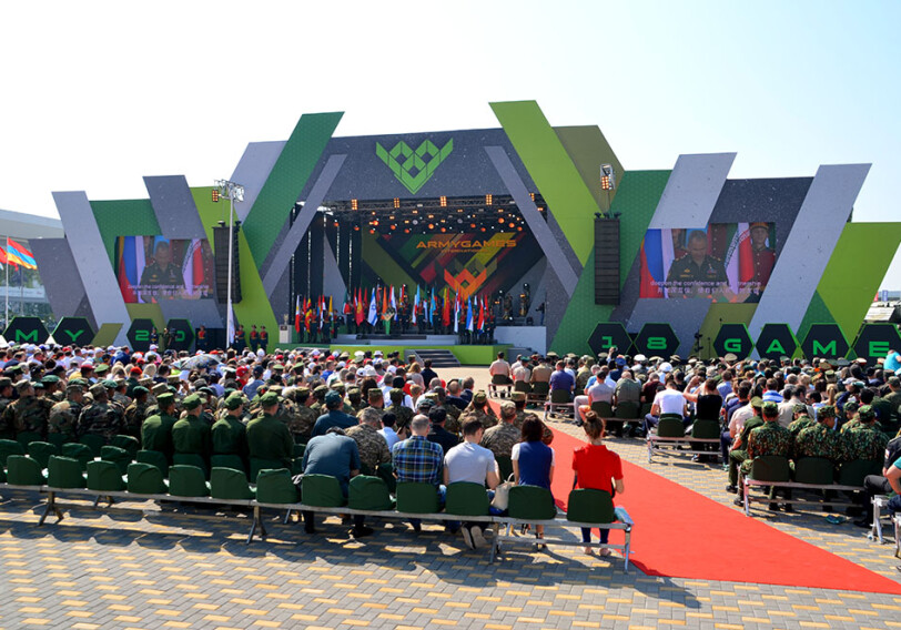 Закир Гасанов принял участие в церемонии открытия соревнований Армейские международные игры-2018» (Фото)