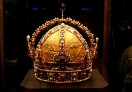В Швеции из собора украли корону короля Карла IX