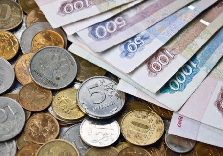Рубль рекордно обрушился – Минимум с 2016 года