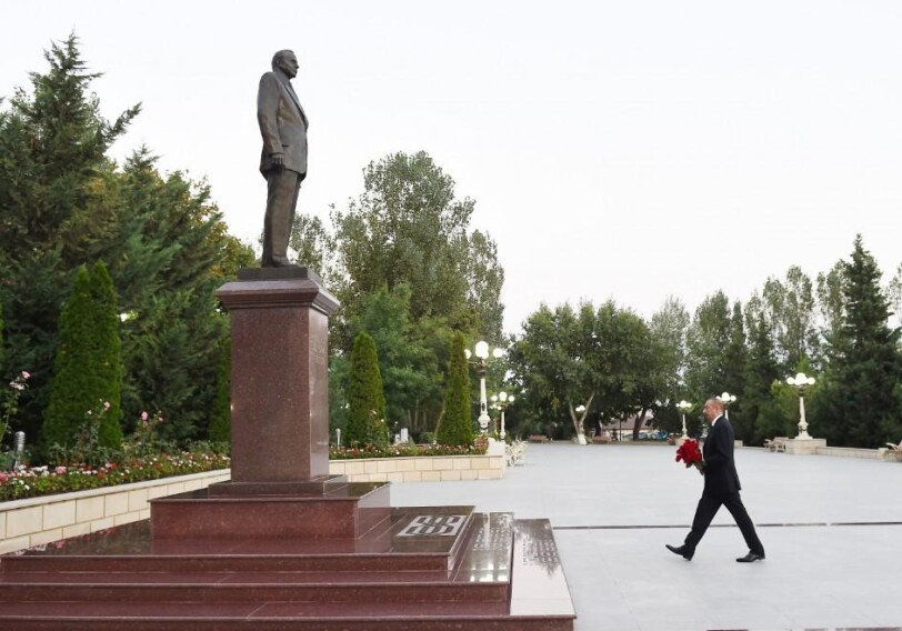 Ильхам Алиев и Мехрибан Алиева совершили визит в Шамаху и Исмаиллы (Фото-Добавлено)