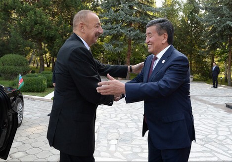 Состоялась встреча президентов Азербайджана и Кыргызстана (Фото-Обновлено)