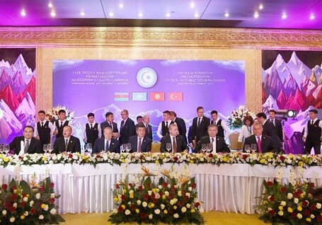 Президент Азербайджана принял участие в официальном приеме в честь глав государств – членов ССТГ