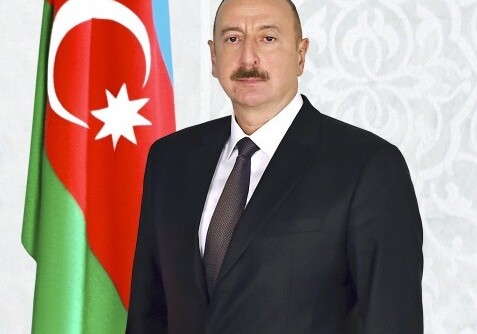 Ильхам Алиев поздравил Арифа Алви с избранием на пост президента Пакистана